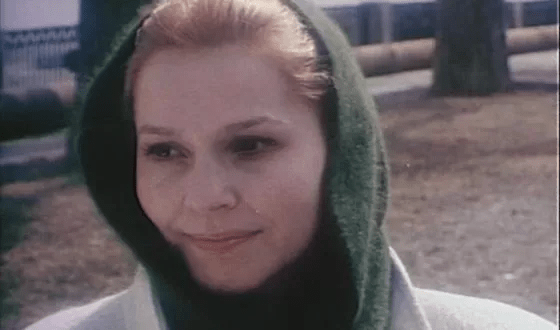 Одна из самых популярных, обаятельных и женственных актрис 80-х годов: как сложилась судьба Анны Каменковой